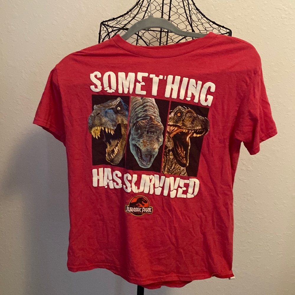 Jurassic Park boys short sleeve shirt Size XL